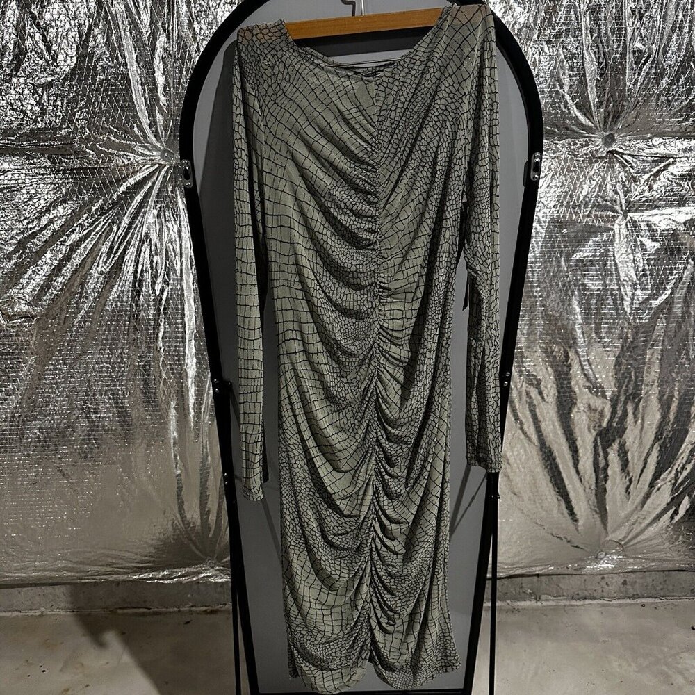 Guess Women’s Green Dress Size X-LARGE NWT